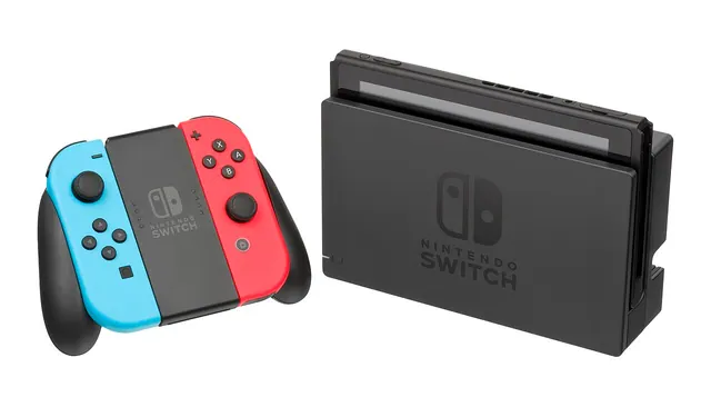Nintendo Switch con Joy-Con blu e rosso